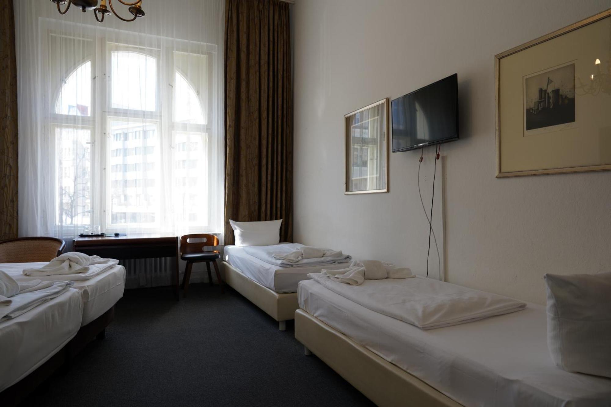 Hotel Pension Xantener Eck Берлін Екстер'єр фото