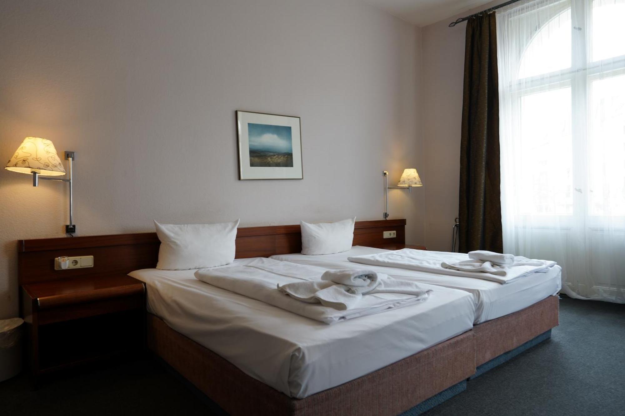 Hotel Pension Xantener Eck Берлін Екстер'єр фото