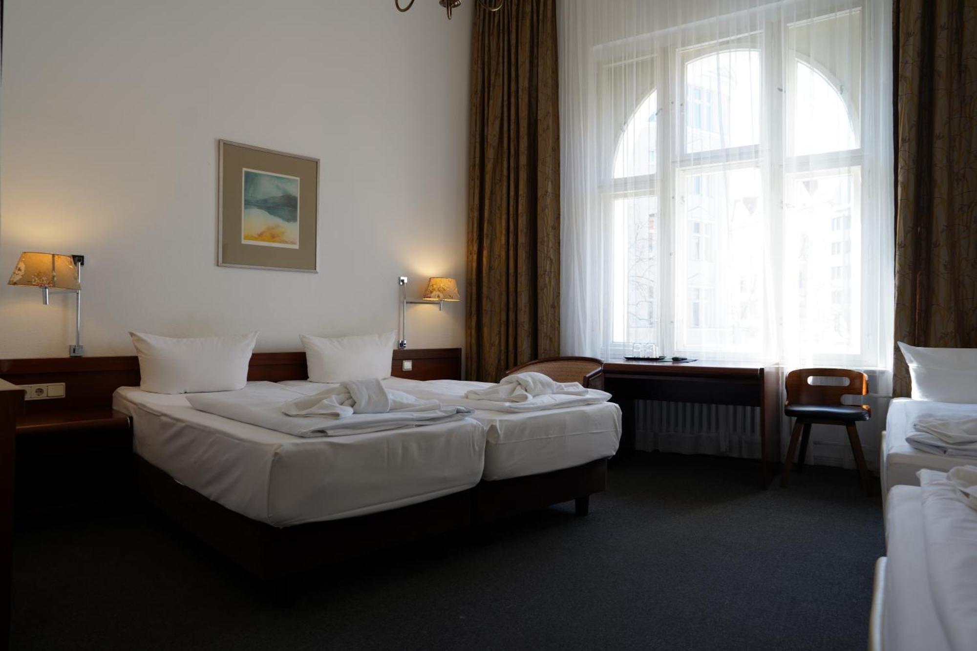 Hotel Pension Xantener Eck Берлін Екстер'єр фото