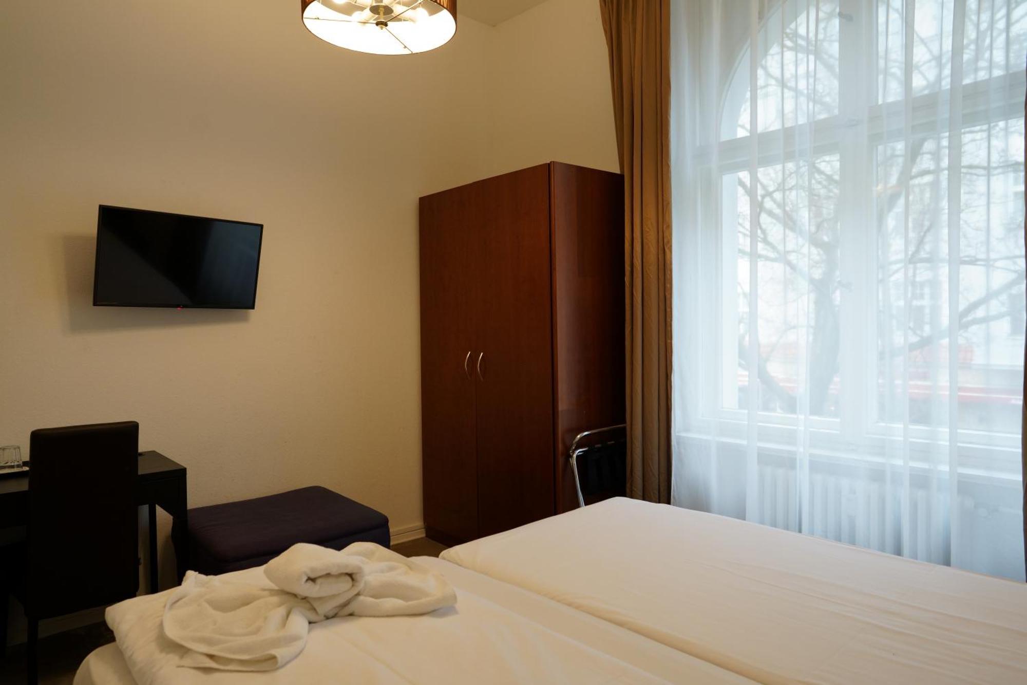Hotel Pension Xantener Eck Берлін Екстер'єр фото