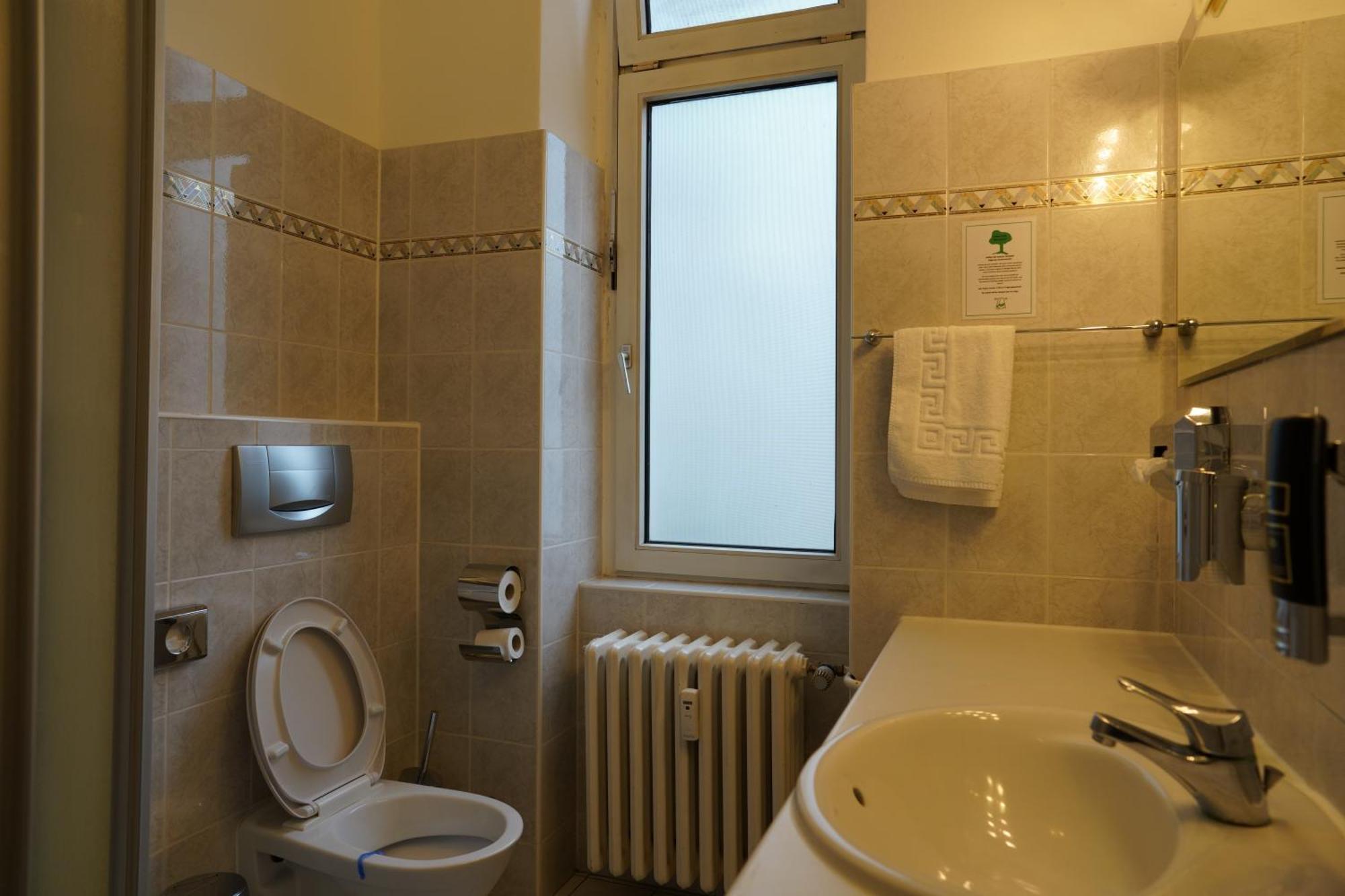 Hotel Pension Xantener Eck Берлін Екстер'єр фото