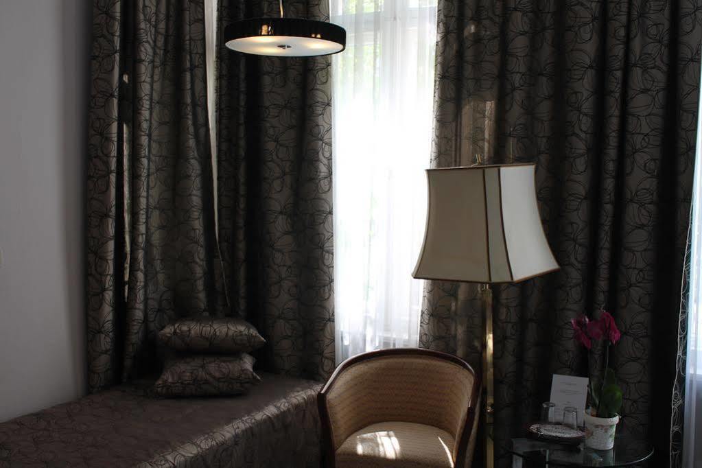 Hotel Pension Xantener Eck Берлін Екстер'єр фото